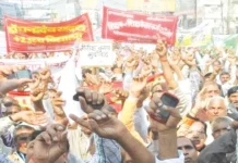 பிஹாரில் 50 அதிருப்தி வேட்பாளர் போட்டி: இரு கூட்டணி கட்சிகளின் வெற்றிக்கு சவால்