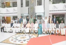 அவையில் லட்சுமண ரேகையை தாண்டாதீர்கள் -துணை ஜனாதிபதி வேண்டுகோள்