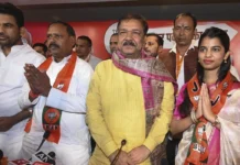 பாடகி மைதிலிக்கு வாய்ப்பு