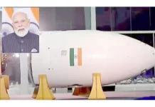 ராக்கெட் விக்ரம் 1-ஐ அறிமுகம் செய்து வைத்தார் பிரதமர் மோடி