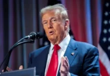 இனி அமெரிக்காவில் கால் வைக்க முடியாது.! டிரம்ப் தடாலடி அறிவிப்பு