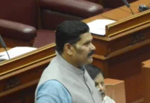 கன்னட மொழி பெயர் பலகைகள்ஒரு மாதத்திற்குள் செயல்படுத்த நடவடிக்கை