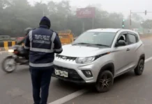 டெல்லியில் பழைய கார்களுக்கு தடை