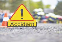 ஒரே மோட்டார் சைக்கிளில் சென்ற 3 இளைஞர்கள் சாவு