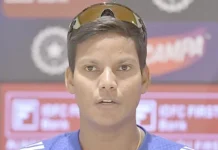 மகளிர் டி20 தரவரிசை: தீப்தி சர்மா முதலிடம் பிடித்து சாதனை