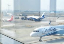 விமான சேவை சீராகிறது