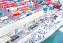 அமெரிக்கா மிரட்டல் எதிரொலி; நவம்பரில் ரஷ்ய எண்ணெய் ஏற்றுமதி வீழ்ச்சி