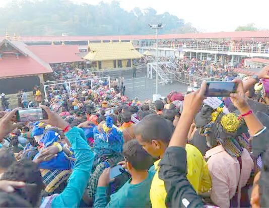 சபரிமலையில் அலைமோதும் பக்தர் கூட்டம்; நாளையும் நாளை மறுநாளும் கட்டுப்பாடுகள்