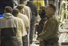 30 இந்தியர் கைது