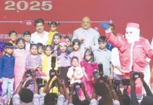 ஒரு ஒளி பிறக்கும்; அது நம்மை வழிநடத்தும்” – கிறிஸ்துமஸ் விழாவில் விஜய் பேச்சு