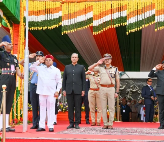 கர்நாடகத்தில் சமத்துவம் சகோதரத்துவம் – கவர்னர் பெருமிதம்