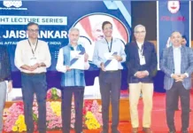 இந்தியாவின் உதவிகளை அண்டை நாடுகள் மதிக்க வேண்டும்: ஜெய்சங்கர்