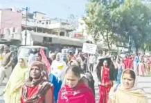 இரண்டு மாதங்களில் 19 பேர் பலி; மதுவால் மயானமான ம.பி., கிராமம்