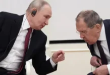 ஒரே மேஜையில் எதிரெதிரே ரஷ்ய-உக்ரைன்-அமெரிக்க அதிகாரிகள் பேச்சு