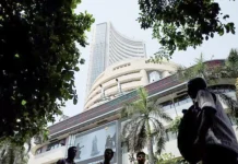 சென்செக்ஸ் 780 புள்ளி சரிவு: முதலீட்டாளர்களுக்கு ரூ.8 லட்சம் கோடி இழப்பு