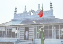 திருப்பரங்குன்றம் மலையில் சந்தனக்கூடு விழா ஆடு, கோழி பலியிட தடை