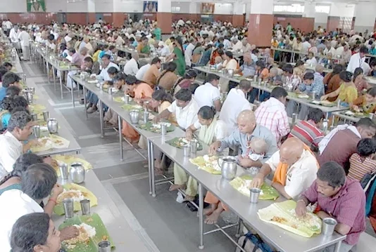 திருமலையில் ரத சப்தமிக்கு 14 உணவு வகைகளுடன் பக்தர்களுக்கு அன்னதானம்