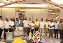 டி.கே.சிவகுமார் ஆதரவு எம்எல்ஏக்கள் ஆலோசனை – 35 பேர் பங்கேற்பு