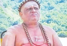 இலவசங்களை வாரி வழங்கி முதலமைச்சர் புண்ணியம் செய்கிறார்- ஆதீனம் புகழாரம்