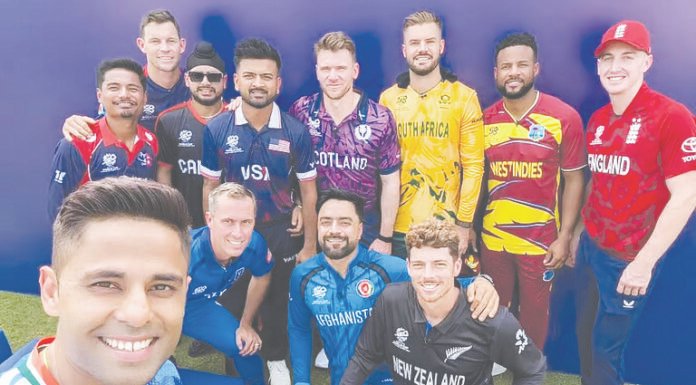 ஐசிசி டி20 உலகக் கோப்பை மும்பையில் கோலாகல தொடக்கம்