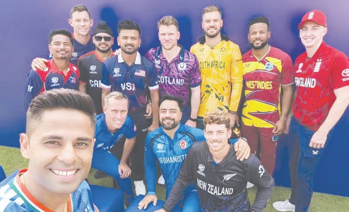 ஐசிசி டி20 உலகக் கோப்பை மும்பையில் கோலாகல தொடக்கம்