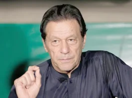 இம்ரான் கானுக்கு பார்வை இழப்பு’ – மருத்துவக் குழு பரிசோதிக்க பாக். உச்ச நீதிமன்றம் உத்தரவு