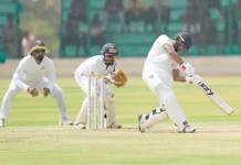 ரஞ்சி கோப்பை இறுதி: 477 ரன் முன்னிலை பெற்றது ஜம்மு & காஷ்மீர் அணி