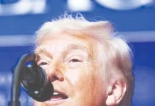 இந்தியா, பாகிஸ்தானுக்கு 200% வரி விதிப்பேன் என கூறி போரை நிறுத்தினேன்” – ட்ரம்ப்