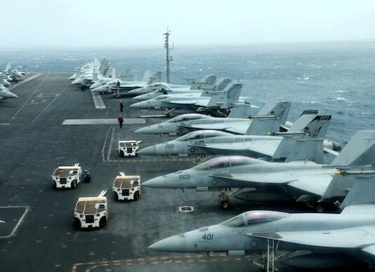 ஈரான் ஏவுகணை தளங்கள் மீது அமெரிக்கா குண்டு வீச்சு