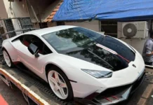 அபாயகர சாகசம் – முத்தப்பா ராய்மகன் சொகுசு கார் பறிமுதல்