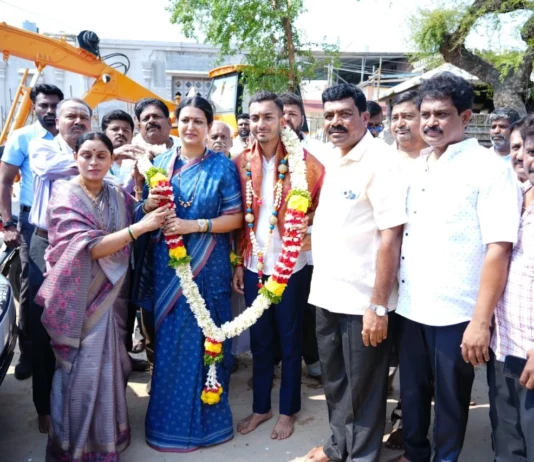 காங்கிரஸ் பிஜேபி பலப்பரீட்சை