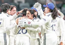 இந்திய மகளிர் அணி 198 ரன்னுக்கு ஆட்டமிழப்பு