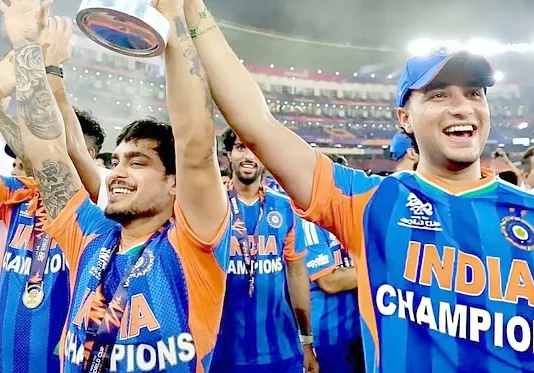 அபிஷேக் சர்மா முதலிடம்