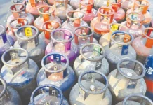 வர்த்தக சிலிண்டர் ஒதுக்கீடு 70 சதவீதமாக அதிகரிப்பு