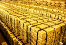 துபாயில் பொட்டி பொட்டியாக தேக்கமடைந்த தங்கம்