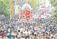 நாயன்மார்களுடன் வீதி உலா வந்த கபாலீஸ்வரர்: மயிலையில் அறுபத்து மூவர் விழா