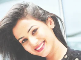 நாடு திரும்ப பிரதமரிடம் உதவி கோரும் நடிகை சோனல்