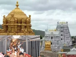 திருப்பதியில் 3 கி.மீ. வரிசையில் காத்திருந்த பக்தர்கள்