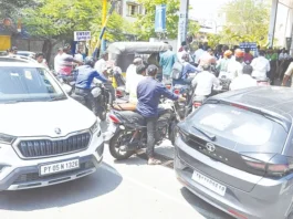 பெட்ரோல், டீசல் தட்டுப்பாடு இல்லை: வதந்தி பரப்பினால் நடவடிக்கை