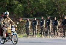 மோதல் தணிக்க தீவிரம்