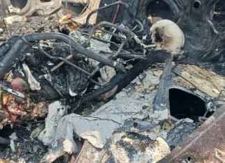 கார் பற்றி எரிந்து 6 பேர் உயிரோடு தகனம் – யாத்கிரி அருகே விபத்து