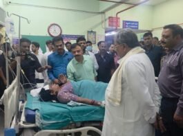 சிவாஜி நகர் பவுரிங் மருத்துவமனை சுவர் இடிந்து8 பேர் பலி