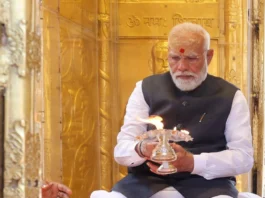 காசி விஸ்வநாதர் கோவிலில் மோடி சிறப்பு வழிபாடு
