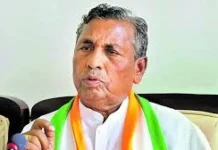 கே.எச்.முனியப்பா வீட்டைமுற்றுகையிட்ட ஆட்டோ டிரைவர்கள்