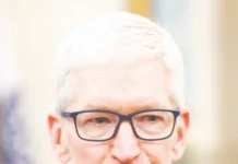 ஆப்பிள் சிஇஓ பொறுப்பில் இருந்து டிம் குக் விலகுகிறார்