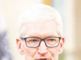 ஆப்பிள் சிஇஓ பொறுப்பில் இருந்து டிம் குக் விலகுகிறார்