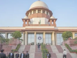 வாக்களிப்பதை கட்டாயமாக்க கோரும் மனு நிராகரிப்பு