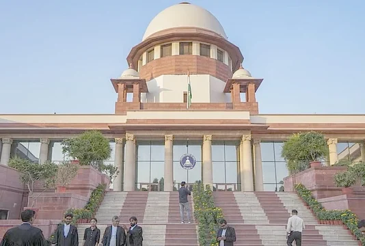 வாக்களிப்பதை கட்டாயமாக்க கோரும் மனு நிராகரிப்பு