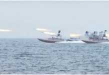 பதிலடியை தொடங்கிய ஈரான்.. அமெரிக்க கப்பல்கள் மீது தாக்குதல்