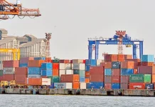 அமெரிக்கா-இஸ்ரேல், ஈரான் போர் தாக்கம்: இந்தியாவின் டீசல் ஏற்றுமதி 20% உயர்வு